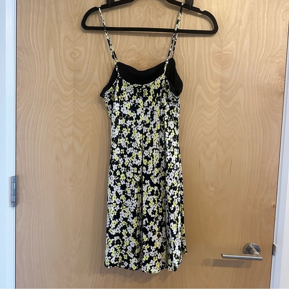 & Other Stories size 2 floral satin dress - Picture 4 of 4